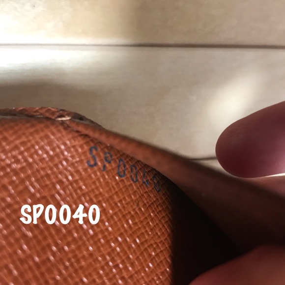 LOUIS VUITTON PM Agenda Monogram - Picture 9 of 10